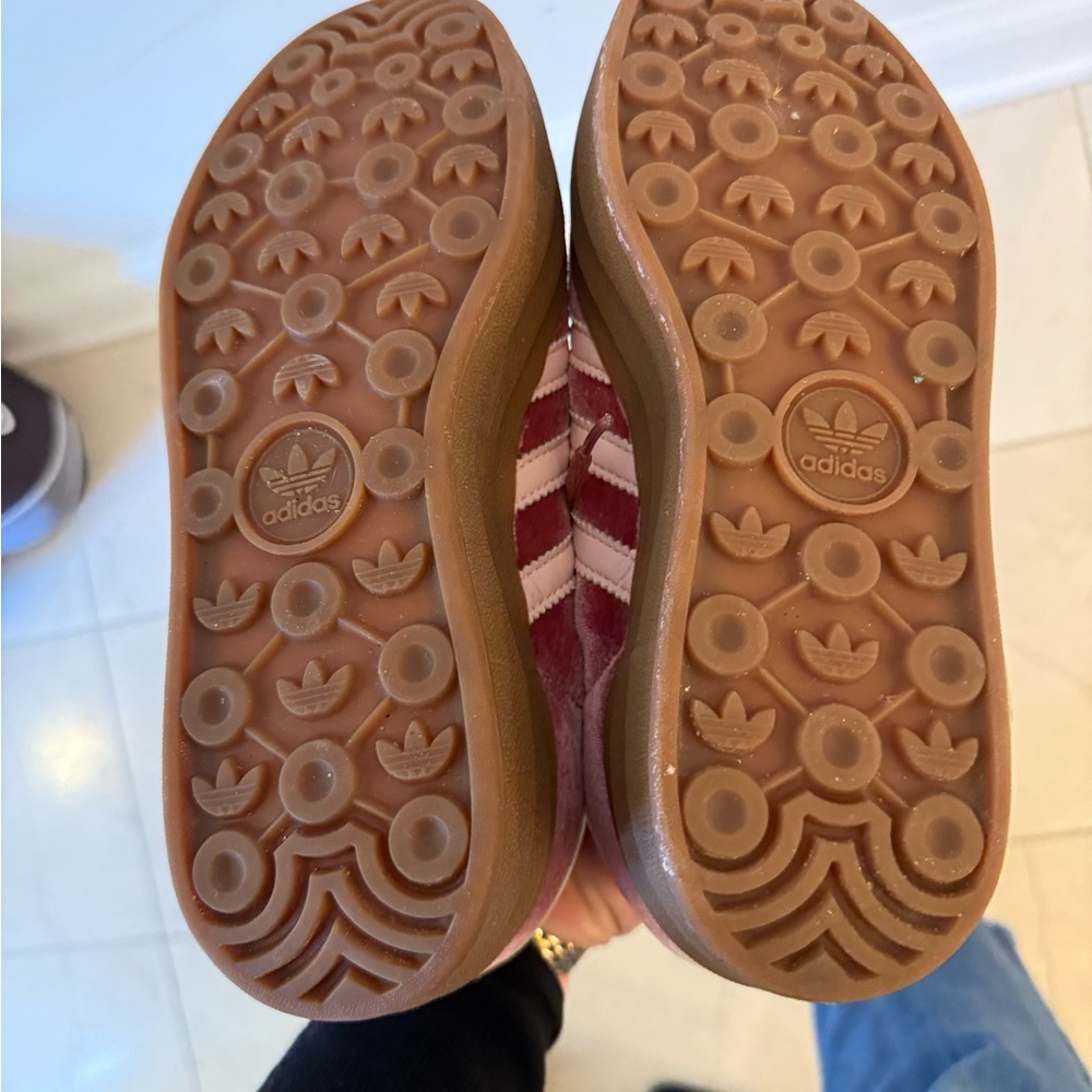 Adidas Gazelle Women's Sneakers - Pink and Brown - Picture 4 of 5